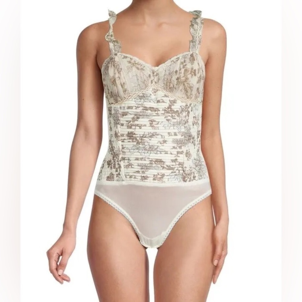 NWT Free People Weekend Plans Floral Lace Ruffle Sleeveless Thong Bodysuit SZ M